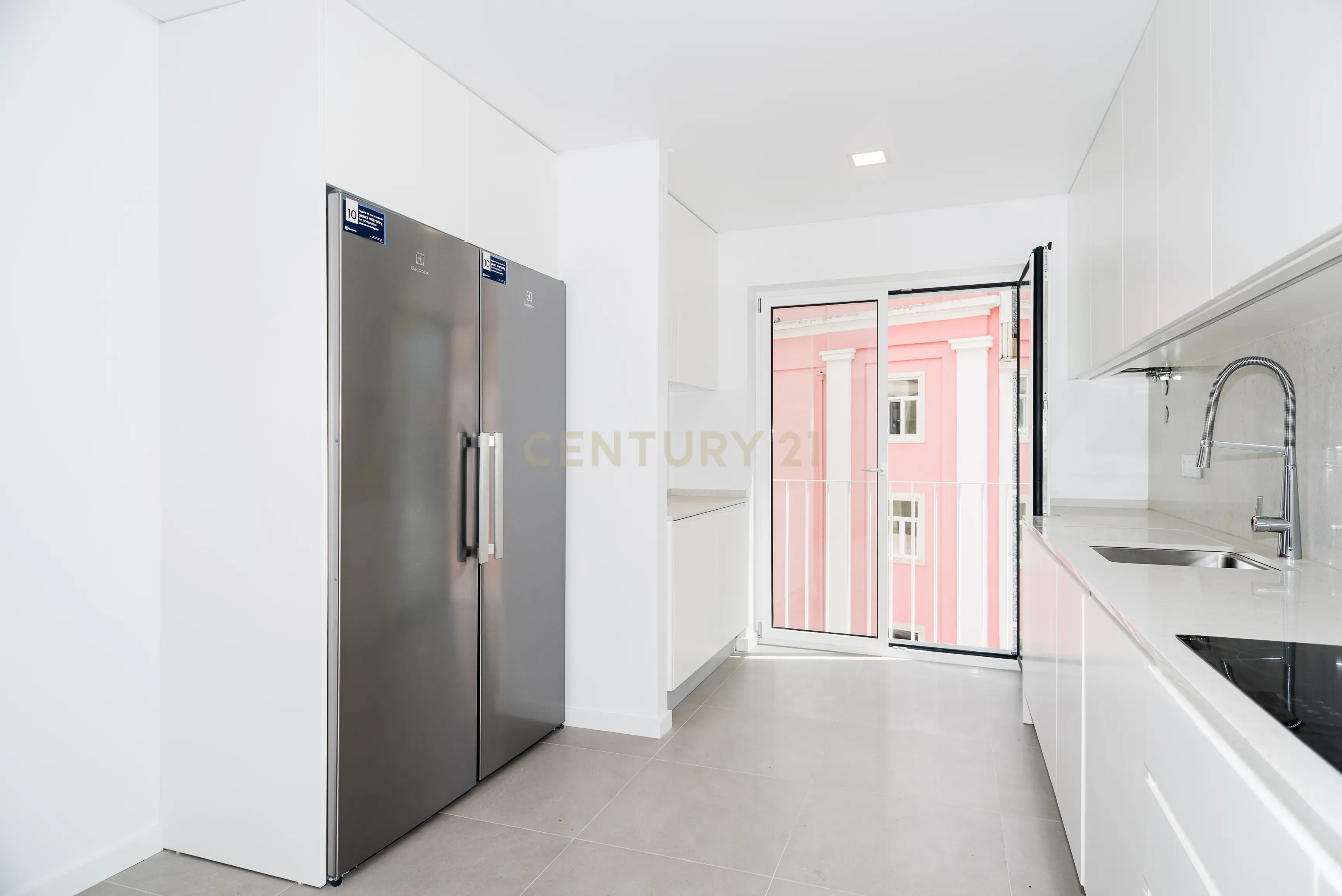 Apartamento T3 a estrear - Centro de Lisboa - Image 7